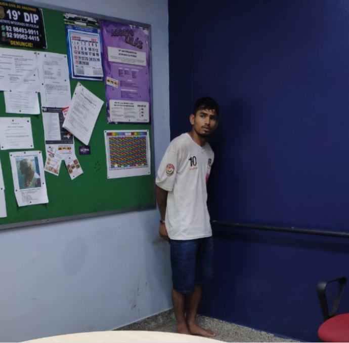 Suspeito de ataques em Manaus é preso e menino de 11 anos é apreendido 