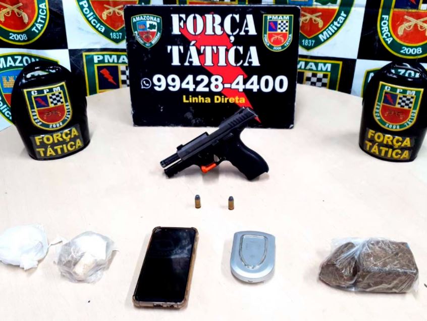Jovem é preso com pistola roubada da PM em Manaus