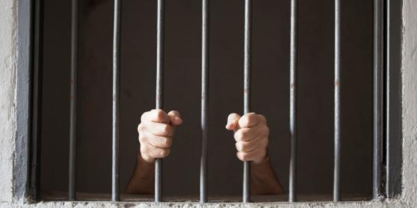 Para obter o fim da pena de multa basta que preso se autodeclare pobre