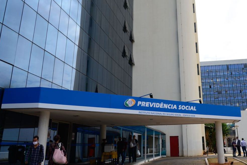 Décimo terceiro do INSS começa a ser depositado hoje