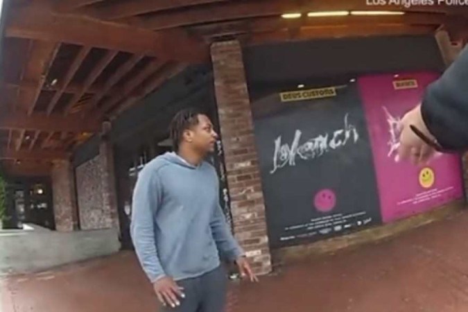 Primo de fundadora do Black Lives Matter morre após receber choque em ação policial
