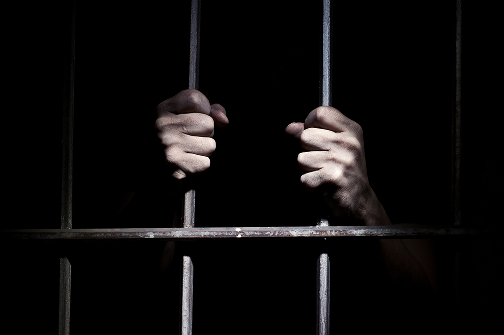 Gêmeos são presos por envolvimento em homicídios em Manaus