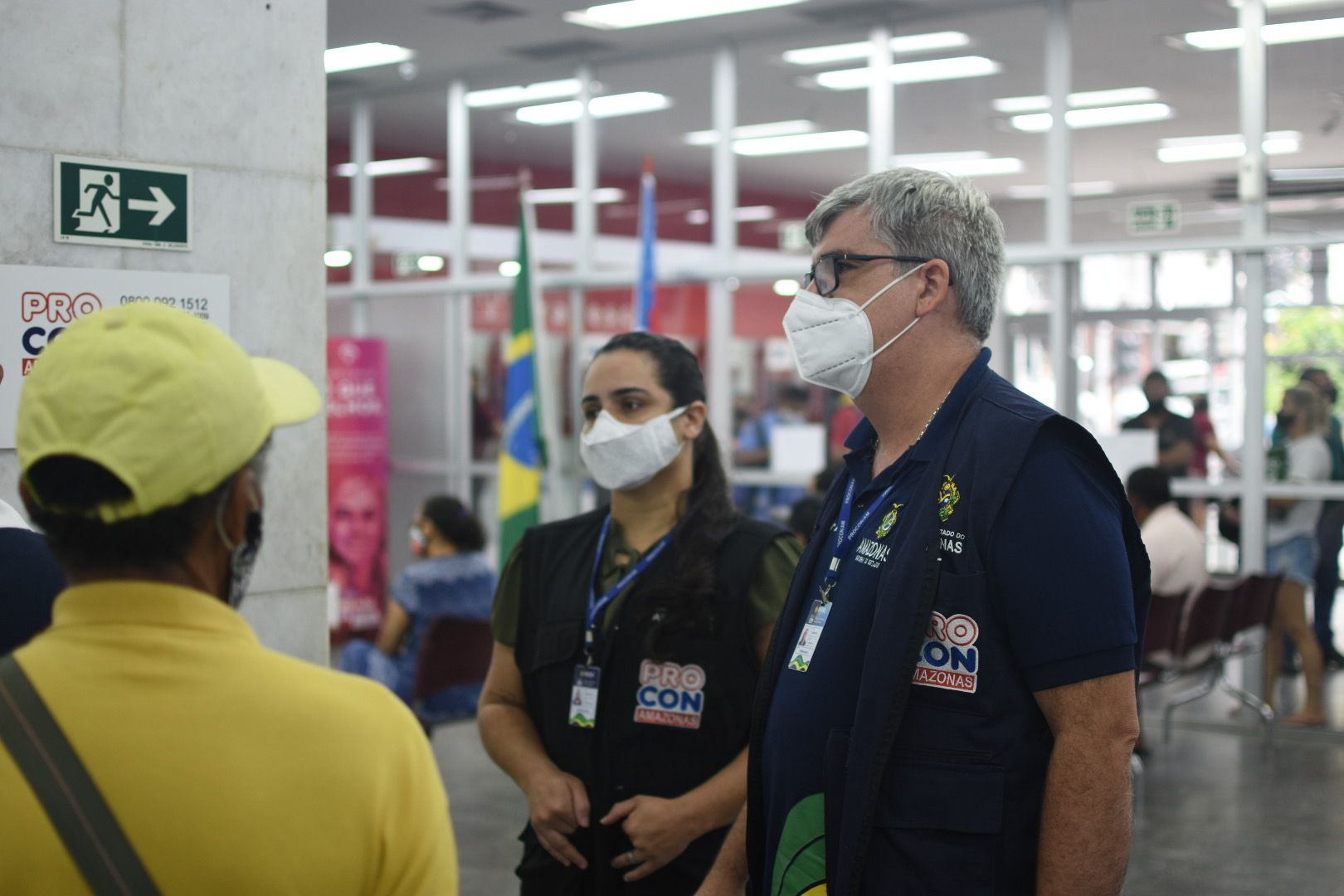 Agência bancária é autuada por descumprimento à lei das filas em Manaus