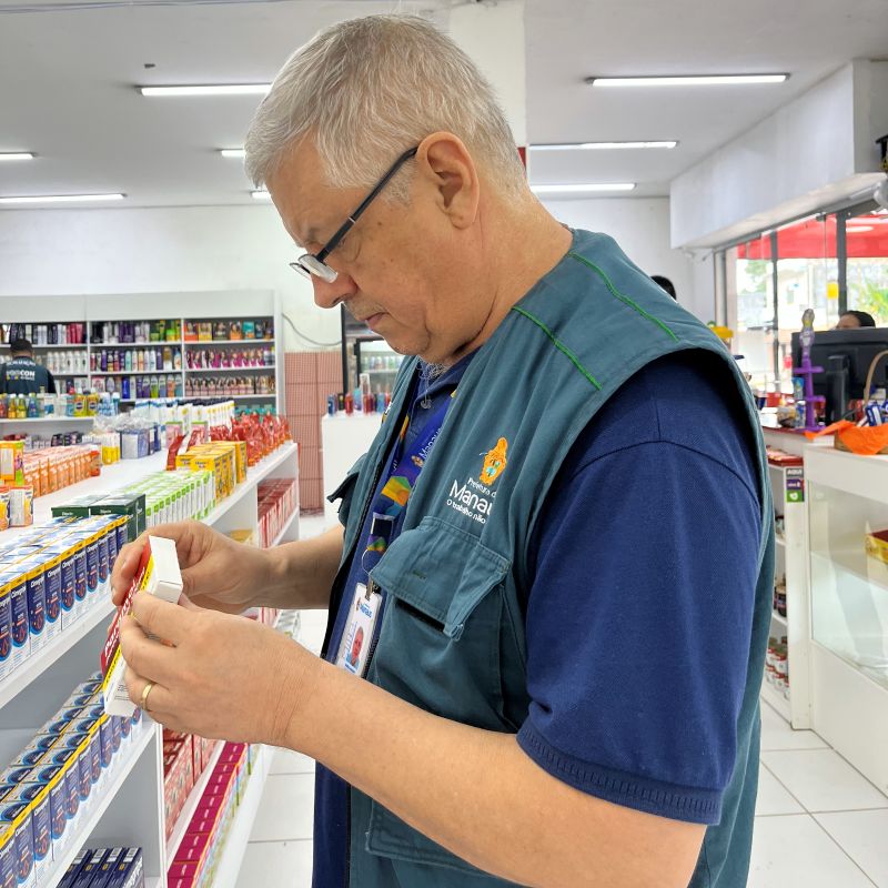 Farmácias são interditadas por atuarem de forma clandestina em Manaus