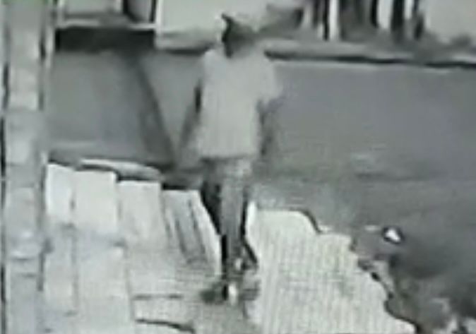 Polícia divulga imagem de homem suspeito de furto em Manaus 