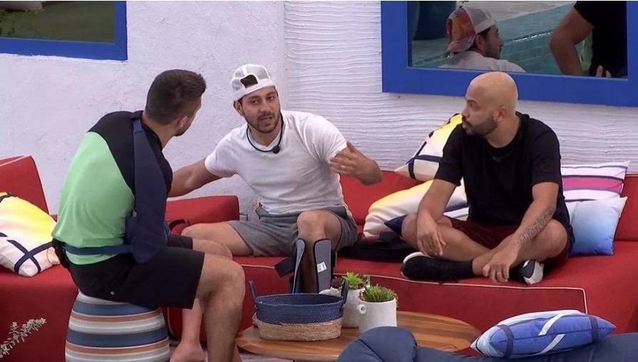 Projota mira em paredão com Thaís e diz temer ir com Gil: ‘Ué, vou mentir?’