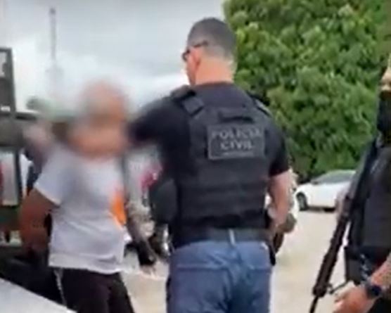 Operação prende pastor e professor suspeitos de estuprar crianças em Manaus