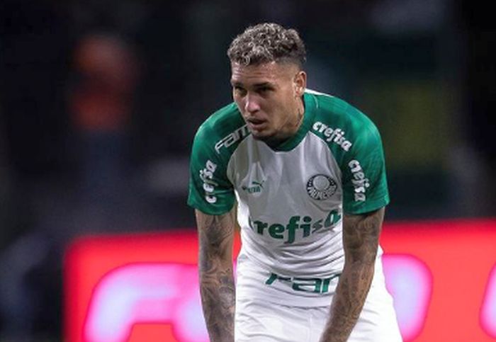 Palmeiras encaminha empréstimo de Rafael Navarro para time dos EUA
