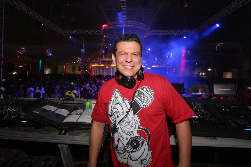 DJ Raidi Rebello comanda volta da Flash Disco em Manaus neste sábado