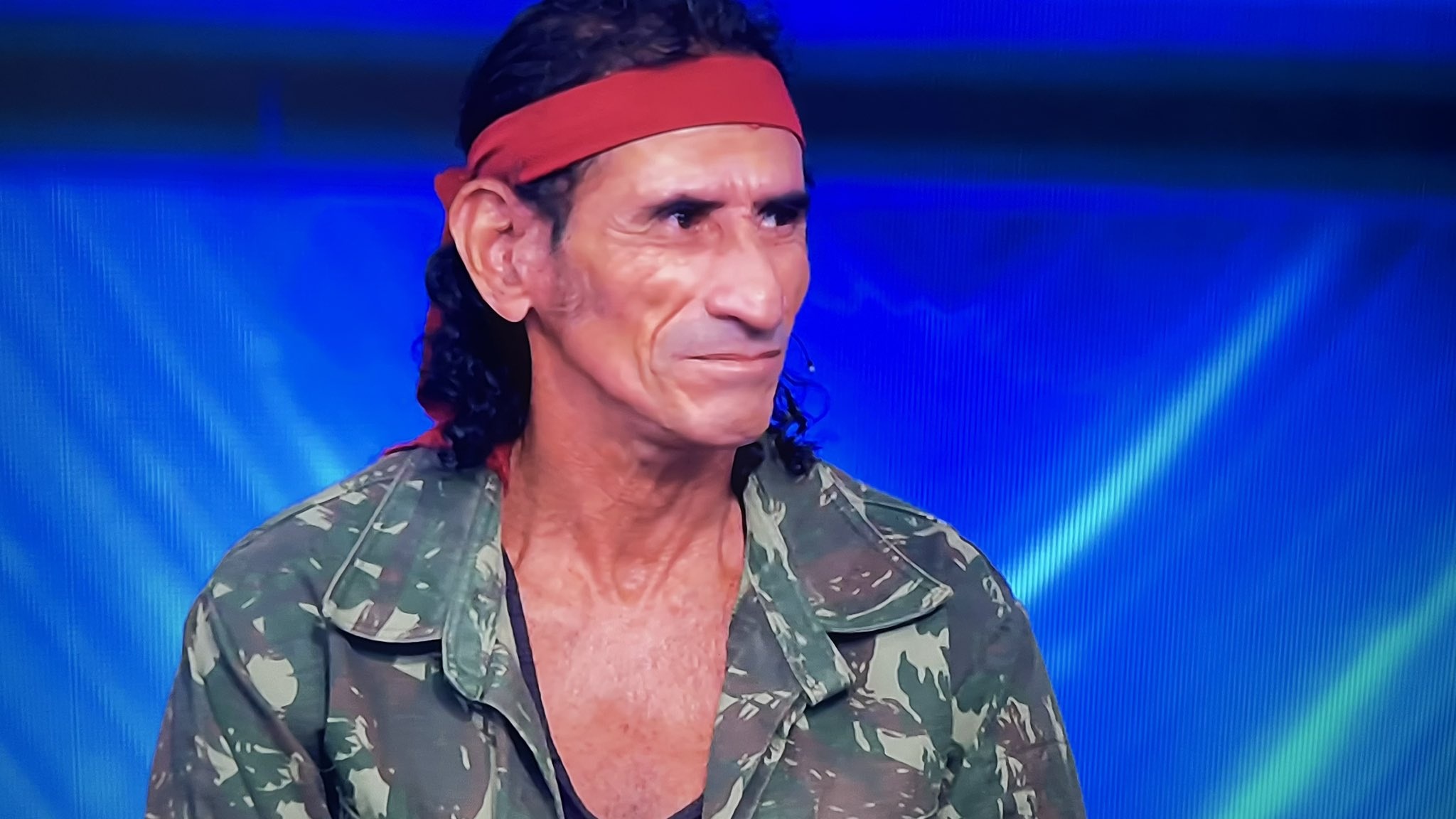 ‘Rambo da Amazônia’ participa do programa Domingão com Huck