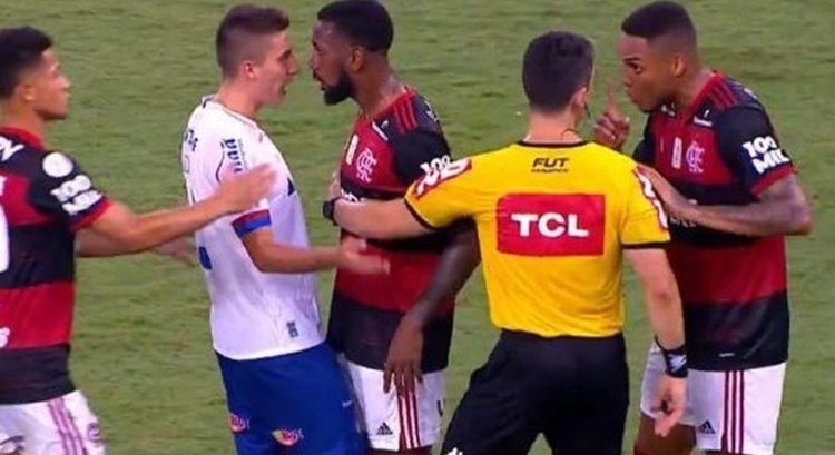 STJD arquiva acusação de injúria racial de Gerson contra Ramirez