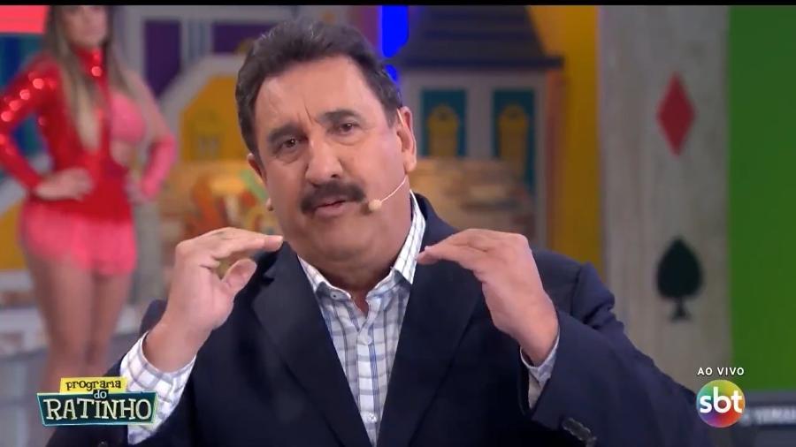 Ratinho defende intervenção igual da Singapura e 'limpar mendigos' das ruas