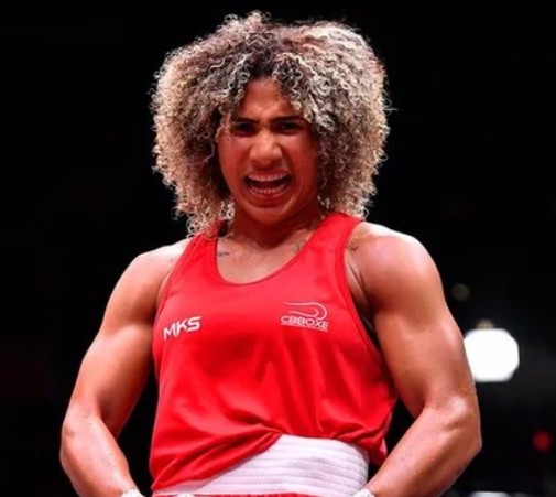 Rebeca Lima é campeã mundial de boxe em Liverpool