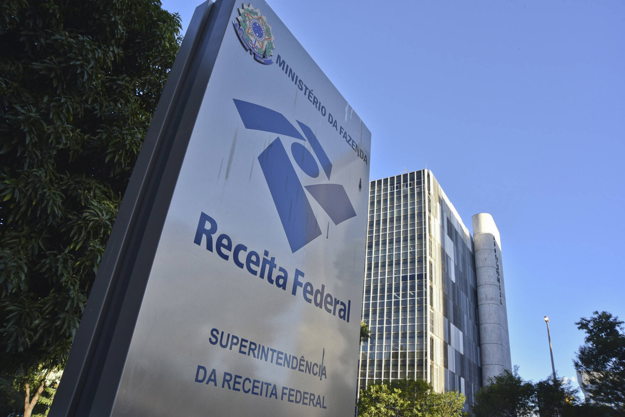 Receita Federal volta a aceitar cartão de crédito no pagamento de impostos