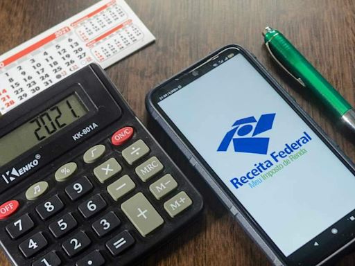 Receita inicia notificação a contribuintes que caíram na malha fina; veja