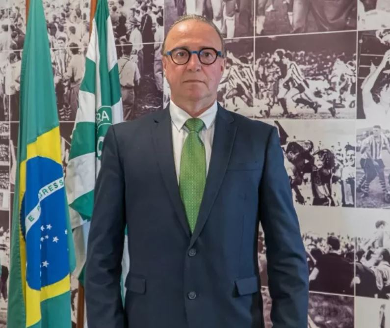 Presidente do Coritiba morre de covid-19 aos 67 anos