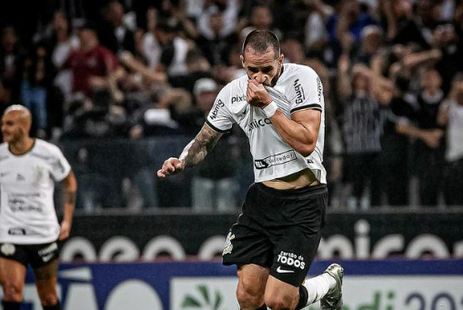 Corinthians não venceu sem Renato Augusto em 2023