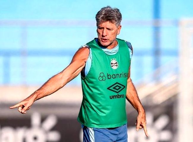 Grêmio insiste e Renato Gaúcho se anima com resposta de Michael