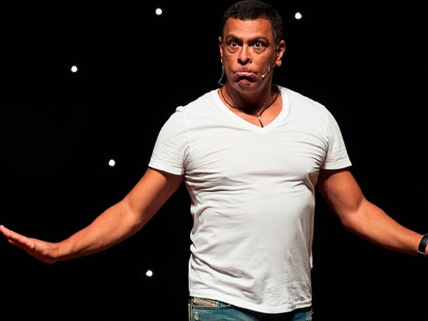 Renato Piaba apresenta espetáculo de humor em Manaus