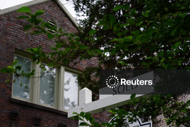 Vendas de casas novas nos EUA têm queda leve em outubro