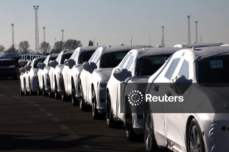 Emplacamentos de veículos da Tesla caem em importantes mercados europeus