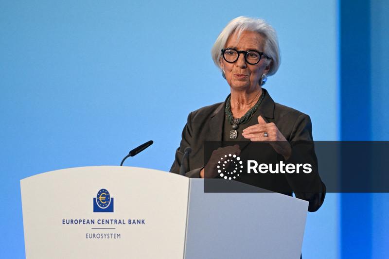 Inflação da zona do euro deve se estabilizar na meta do BCE, afirma Lagarde