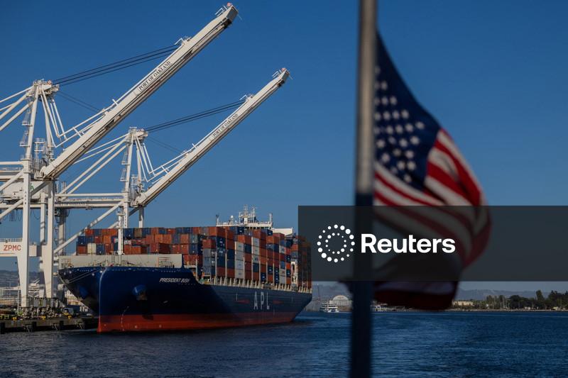 Preços de importados dos EUA ficam inesperadamente estáveis em setembro