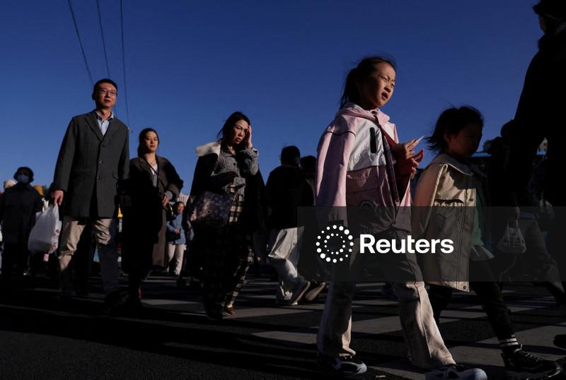 China deve estabelecer meta de crescimento de 4,5% a 5% em 2026, diz jornal