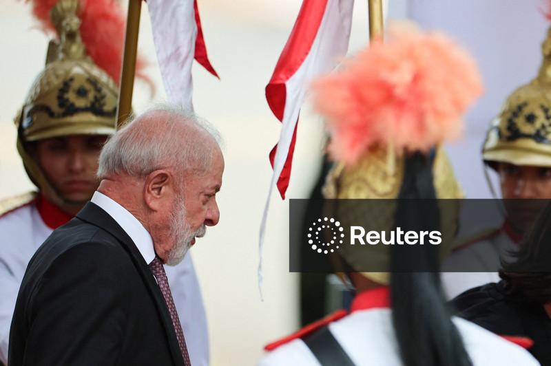 Lula destaca fim da escala 6x1 e regulação de trabalho por aplicativos como prioridades em mensagem ao Congresso