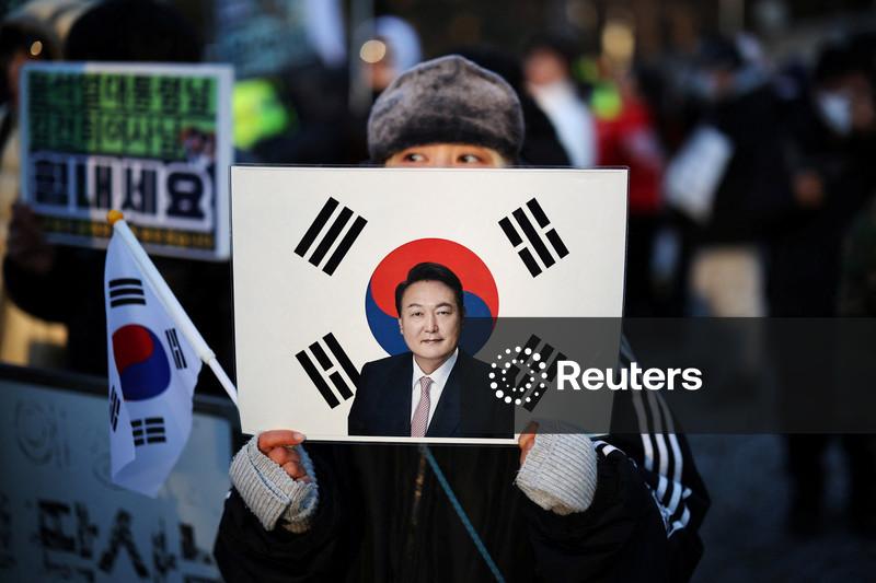 Promotor da Coreia do Sul pede pena de morte para ex-presidente por imposição de lei marcial