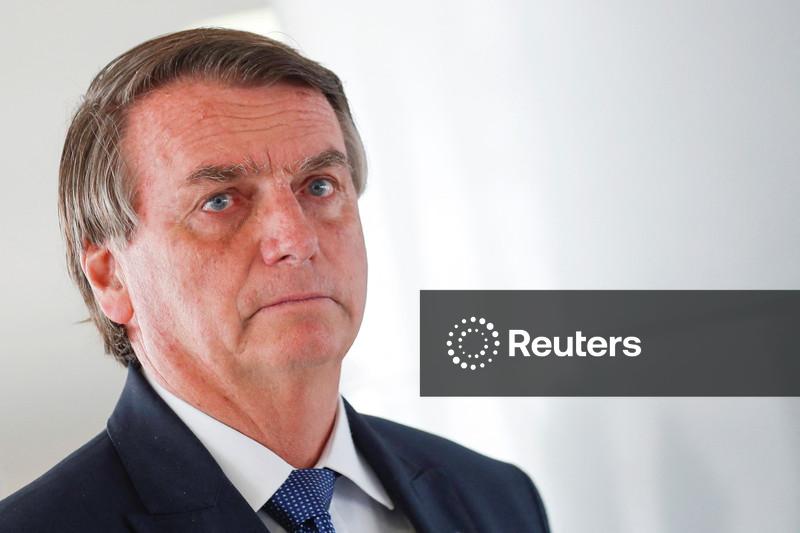 Defesa de Bolsonaro pede a Moraes autorização para cirurgias e prisão domiciliar humanitária