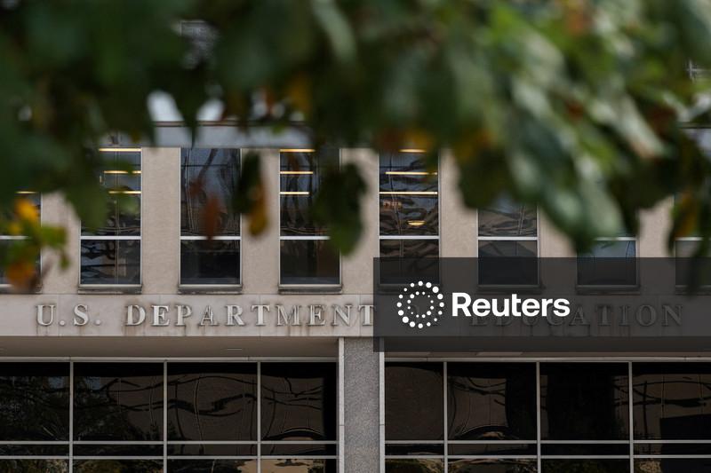 Universidades dos EUA têm queda de 17% no total de novos alunos internacionais, diz relatório