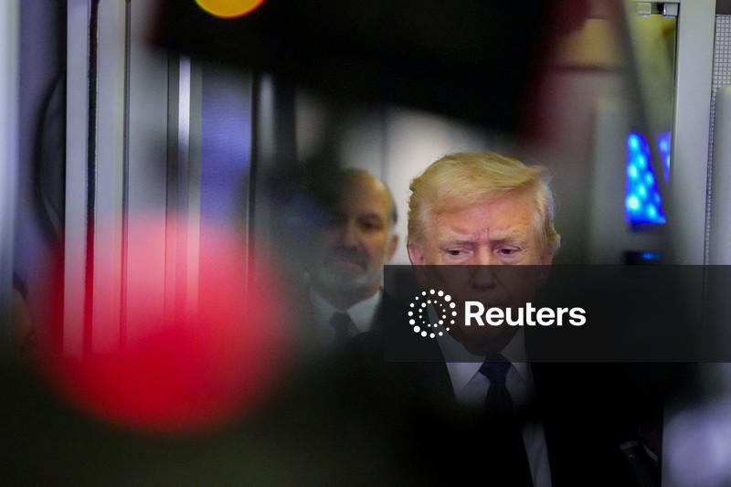 Trump apoia fusão entre Nexstar e Tegna e diz que grandes redes de TV precisam de mais concorrência