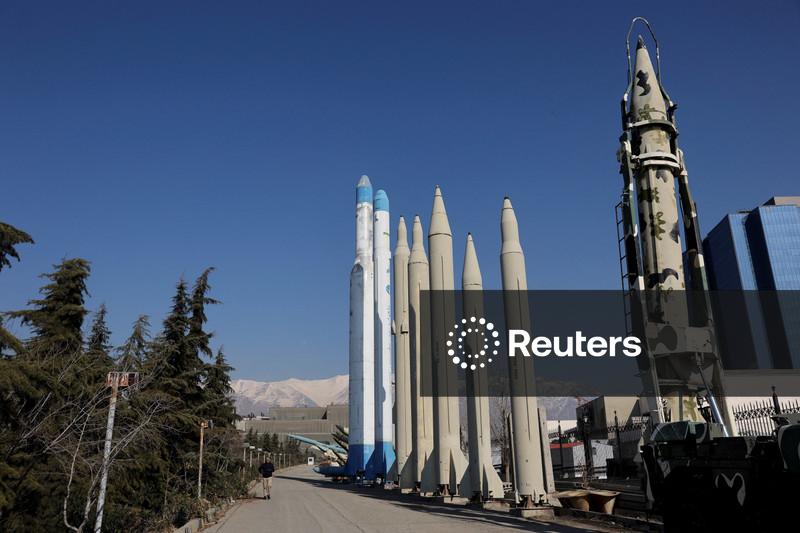 Irã afirma que não negociará suas capacidades de mísseis