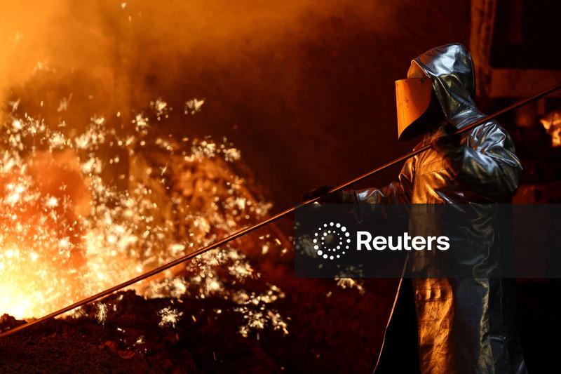Encomendas à indústria da Alemanha têm salto inesperado de 5,6% em novembro