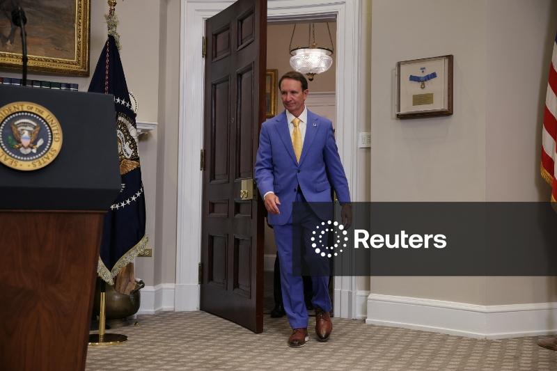 Trump nomeia governador da Louisiana como enviado especial para Groenlândia, gerando alarme na Dinamarca