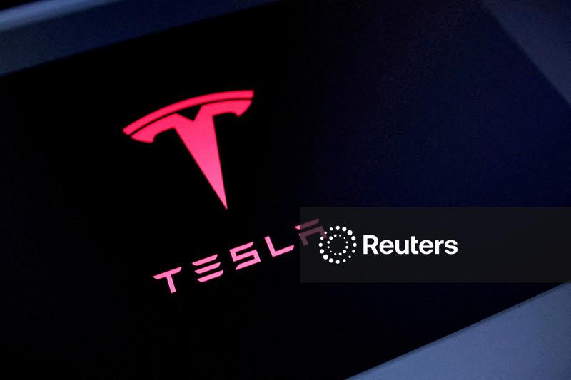 Entregas trimestrais da Tesla devem cair com enfraquecimento de demanda