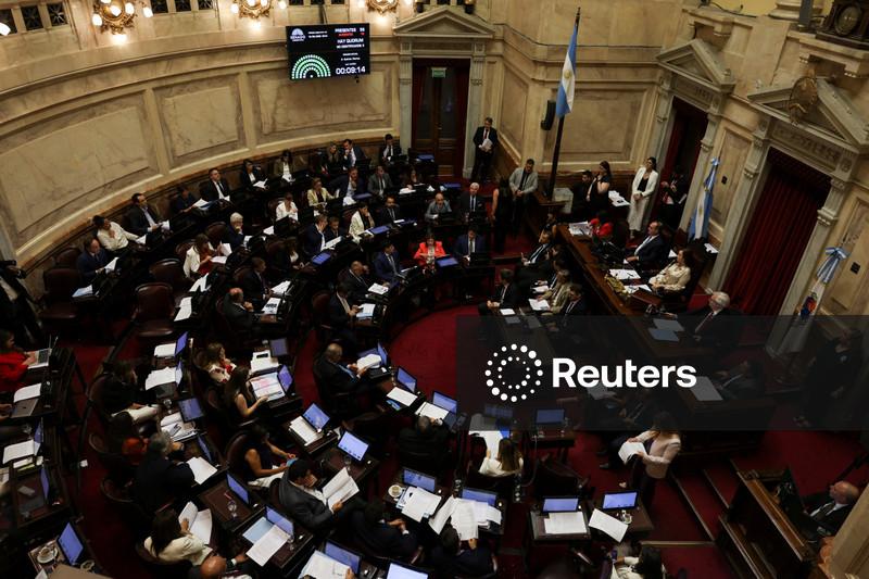 Câmara dos Deputados da Argentina aprova reforma trabalhista antes de votação final no Senado
