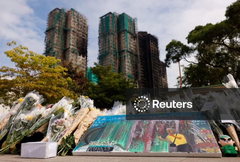 Hong Kong ordena inquérito conduzido por juiz sobre incêndio que matou 156 pessoas