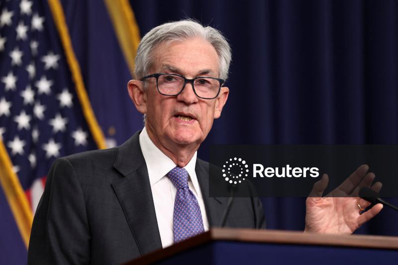 Bancos centrais globais defendem Powell após ameaça de Trump