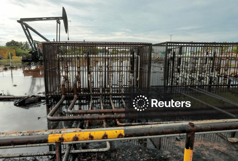 Governo Trump marca reuniões com empresas petrolíferas sobre Venezuela