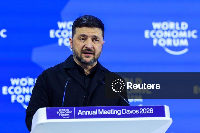 Trump envia mensagem a Putin de que "guerra tem que acabar" após reunião com Zelenskiy