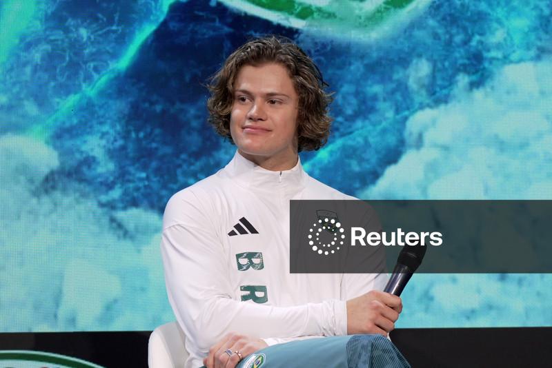 Rebelde brasileiro Lucas Braathen se inspira no herói italiano Tomba na busca por medalha de ouro histórica