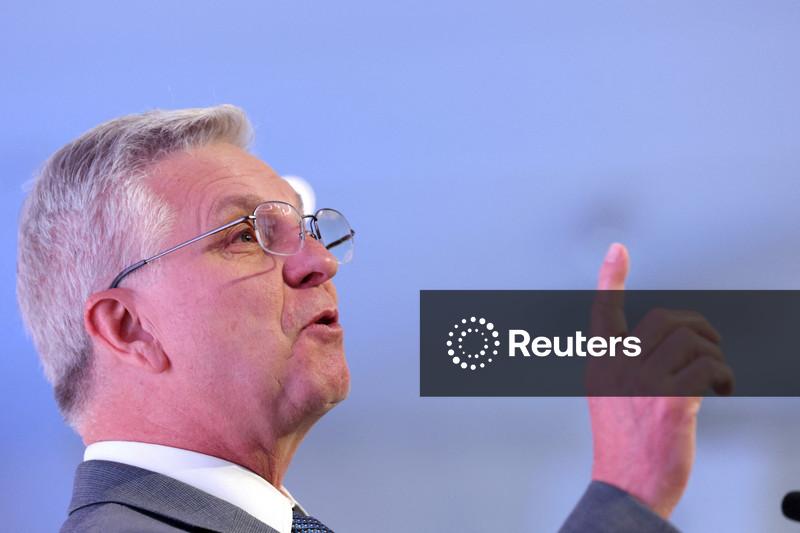 Waller diz que defenderia independência do Fed caso ela seja desafiada por presidente dos EUA