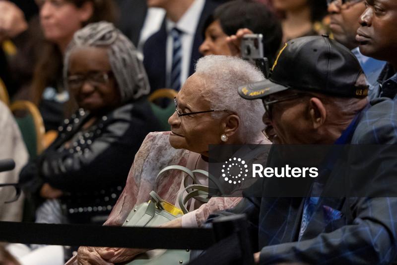 Viola Fletcher, uma das últimas sobreviventes do Massacre de Tulsa, morre aos 111 anos