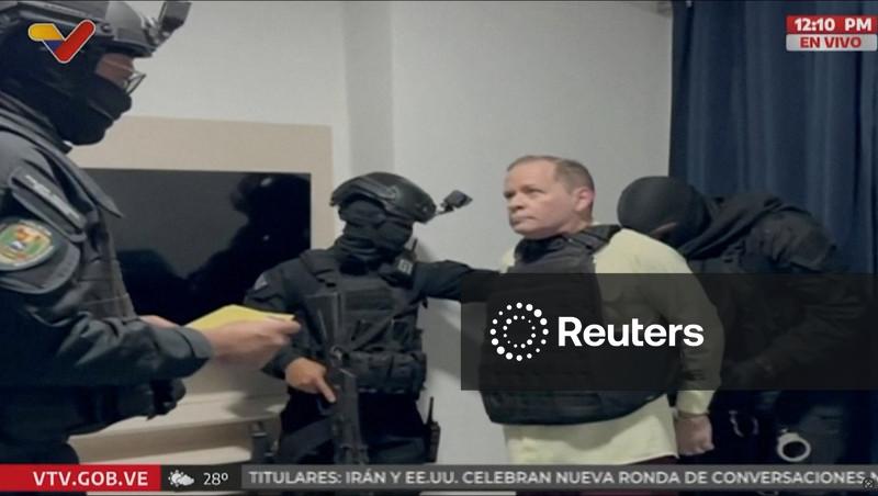 Opositor venezuelano Guanipa é libertado enquanto continuam libertações de presos