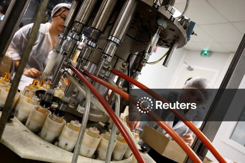 Atividade empresarial da zona do euro expande no ritmo mais rápido em 30 meses em novembro, mostra PMI