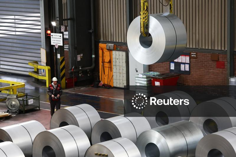 Produção industrial alemã cresce mais do que o esperado em outubro