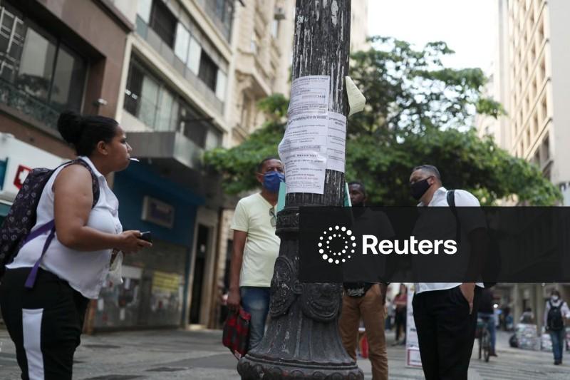 Brasil tem desemprego de 5,1% no tri até dezembro, diz IBGE