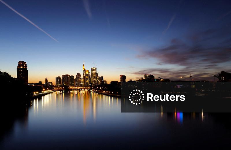 Economia da zona do euro encerra 2025 com expansão sólida, apesar de  exportações baixas e disputas comerciais com EUA